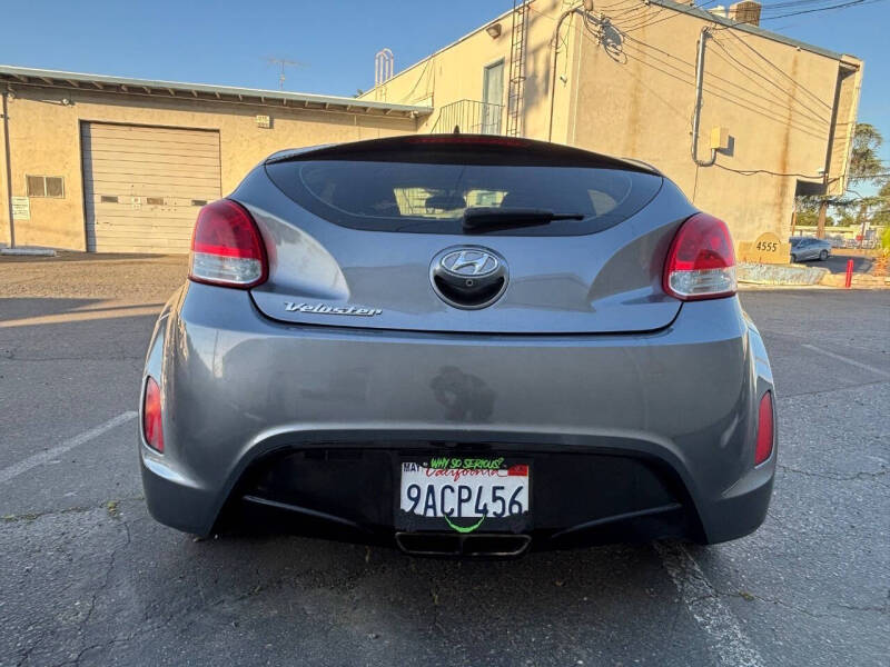 2017 Hyundai Veloster Value Edition