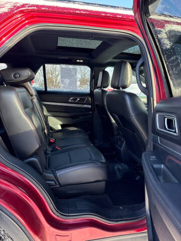 2018 Ford Explorer Sport