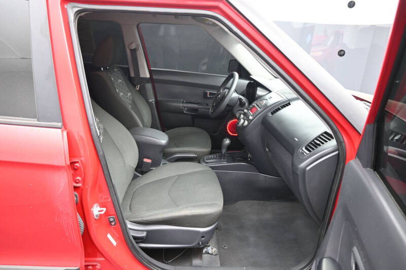 2010 Kia Soul +