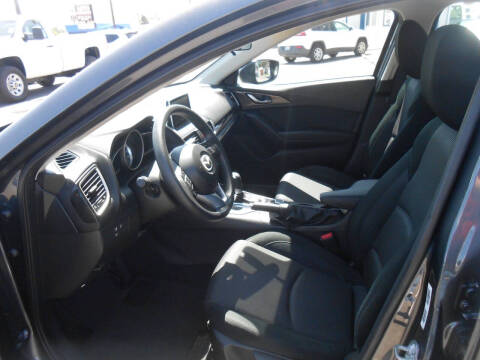 2016 Mazda MAZDA3 i Sport