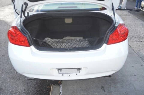 2009 Infiniti G37 Sedan x