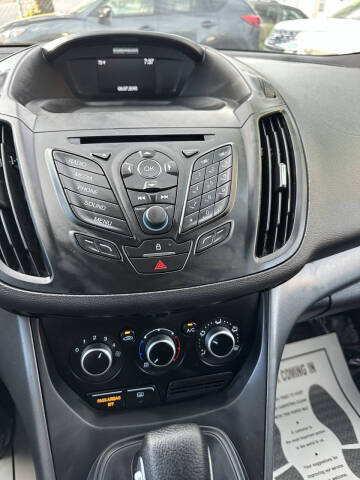 2015 Ford Escape S