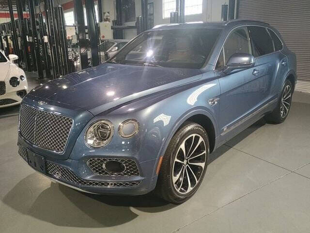 2017 Bentley Bentayga 1