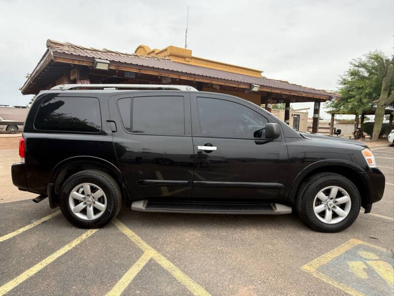2013 Nissan Armada SV