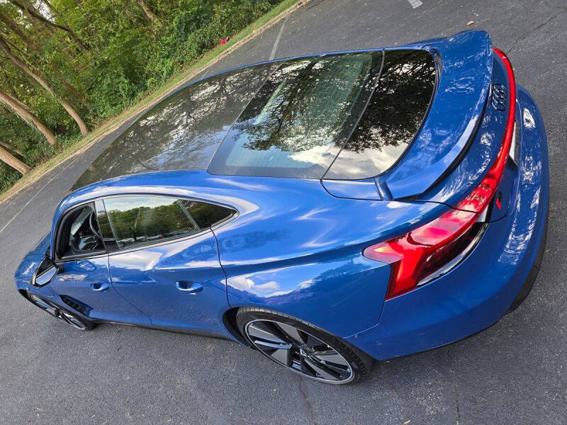 2022 Audi RS e-tron GT quattro