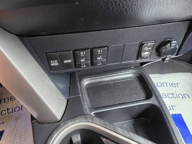 2017 Toyota RAV4 Platinum