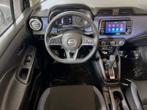 2024 Nissan Versa SV