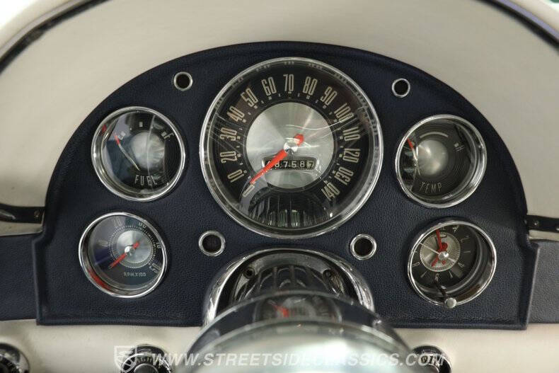 1957 Ford Thunderbird