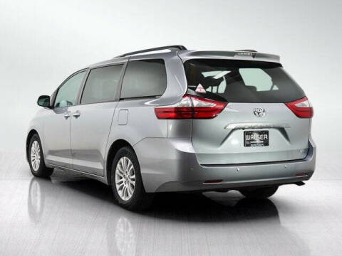 2016 Toyota Sienna