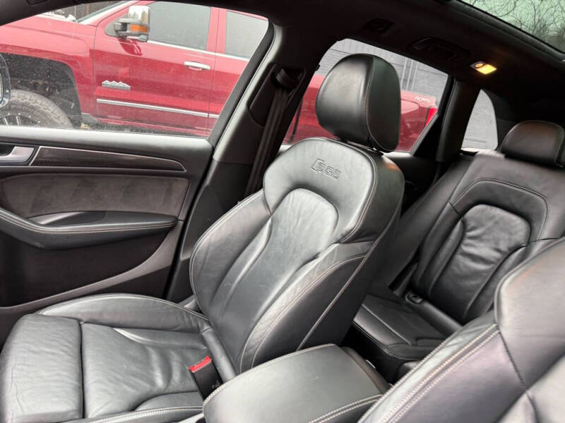2016 Audi SQ5 3.0T quattro Premium Plus