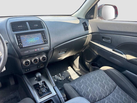 2021 Mitsubishi Outlander Sport BE