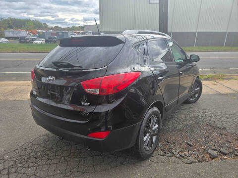2015 Hyundai Tucson SE