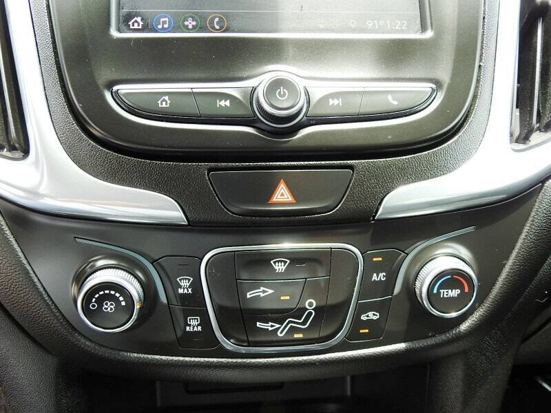 2021 Chevrolet Equinox  - $19,900