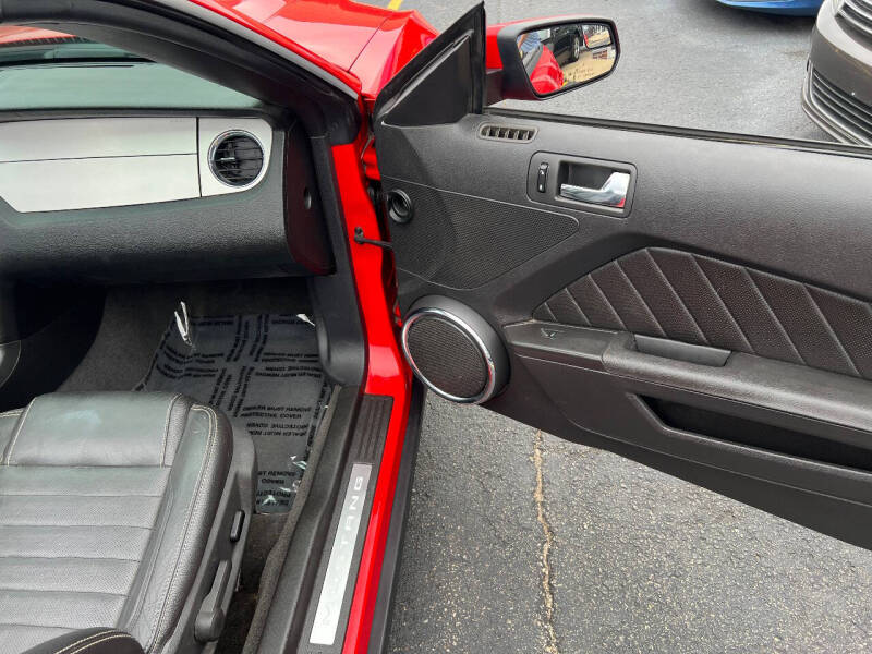 2011 Ford Mustang V6 Premium