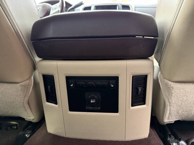 2013 RAM 3500 Laramie