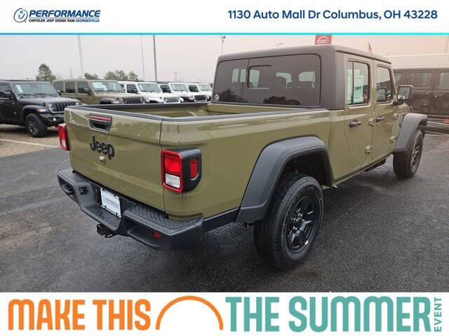 2026 Jeep Gladiator Sport