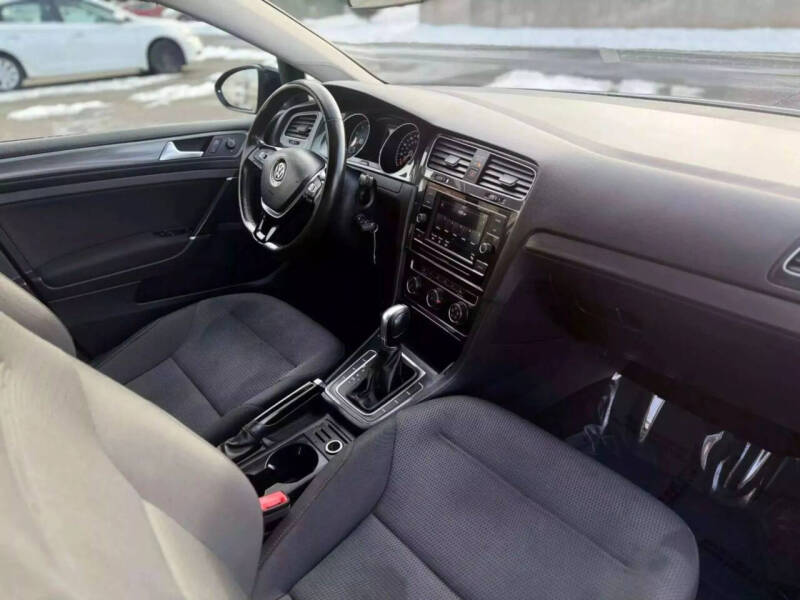 2019 Volkswagen Golf SportWagen 1.8T S 4Motion