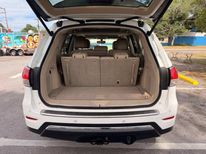2014 Nissan Pathfinder SL