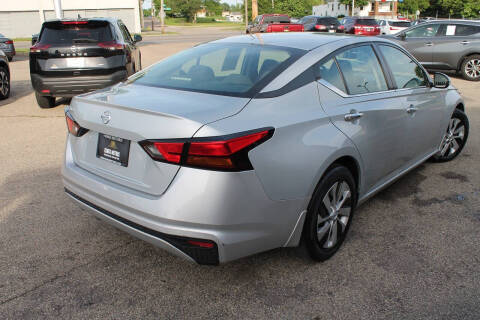 2022 Nissan Altima 2.5 S