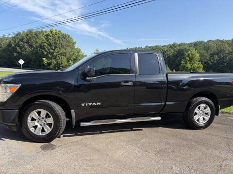 2018 Nissan Titan SV
