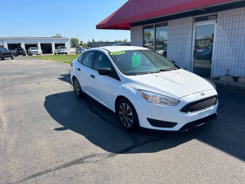 2015 Ford Focus for sale at BORGMAN OF HOLLAND LLC in Holland MI