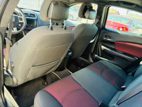 2012 Dodge Avenger SXT Plus