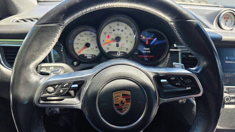 2017 Porsche Macan GTS