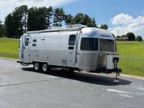 2024 Airstream Globetrotter