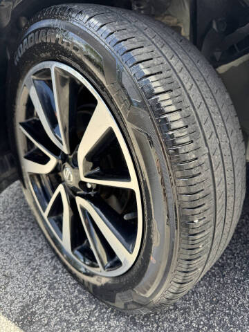 2019 Nissan Rogue SL