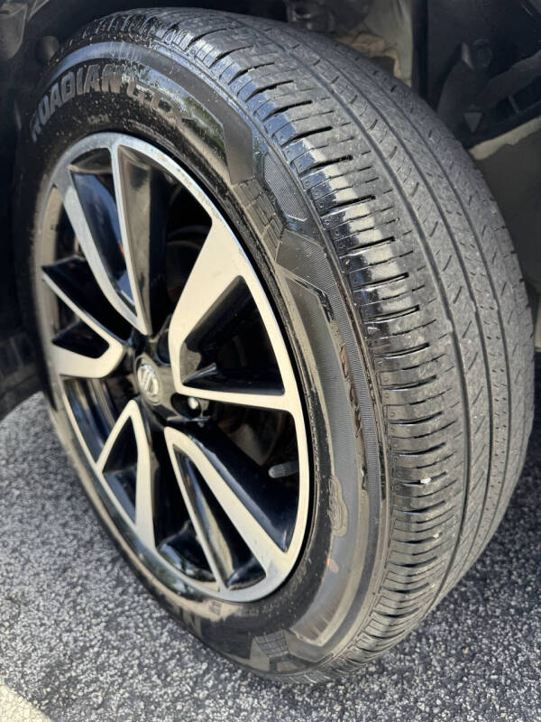 2019 Nissan Rogue SL