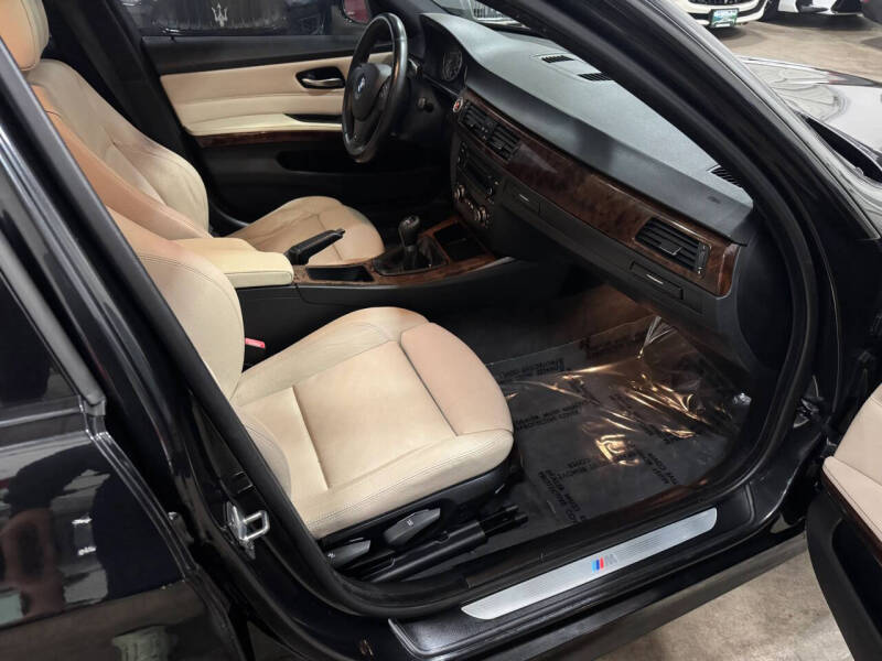 2010 BMW 3 Series 328i