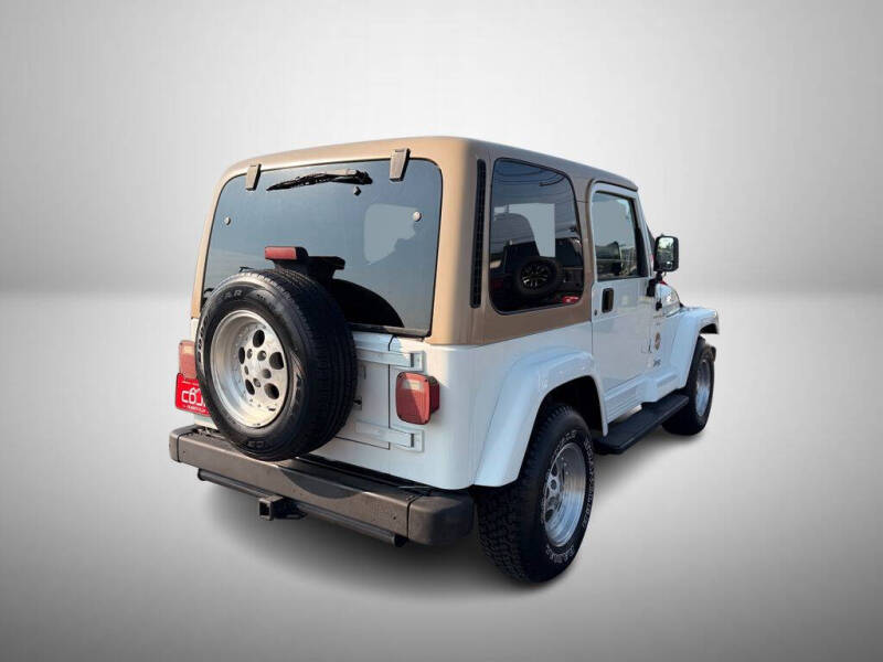 1999 Jeep Wrangler Sahara