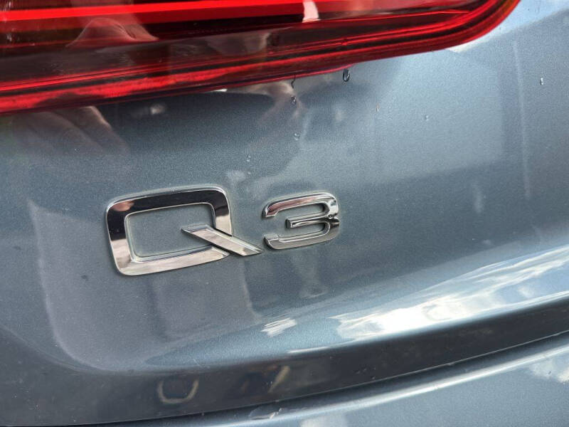 2016 Audi Q3 2.0T Premium Plus