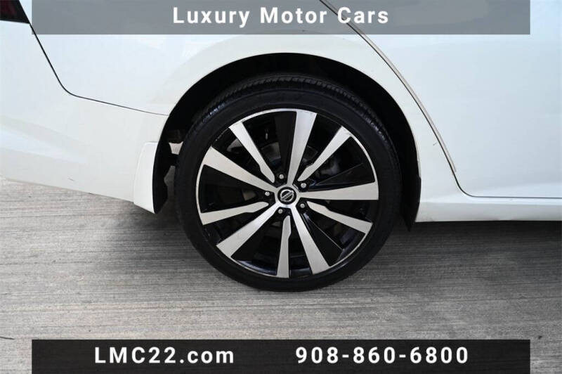 2021 Nissan Altima 2.5 SR