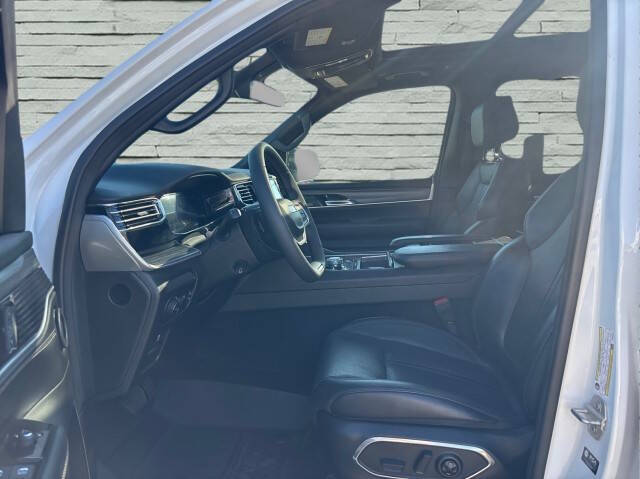 2023 Jeep Wagoneer Series III