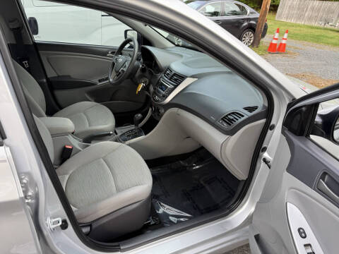 2017 Hyundai Accent Value Edition