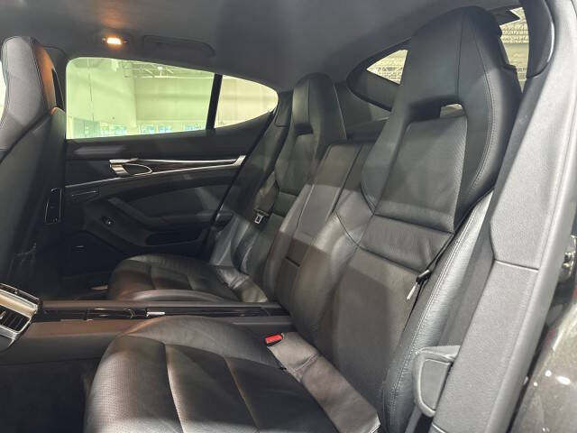 2011 Porsche Panamera
