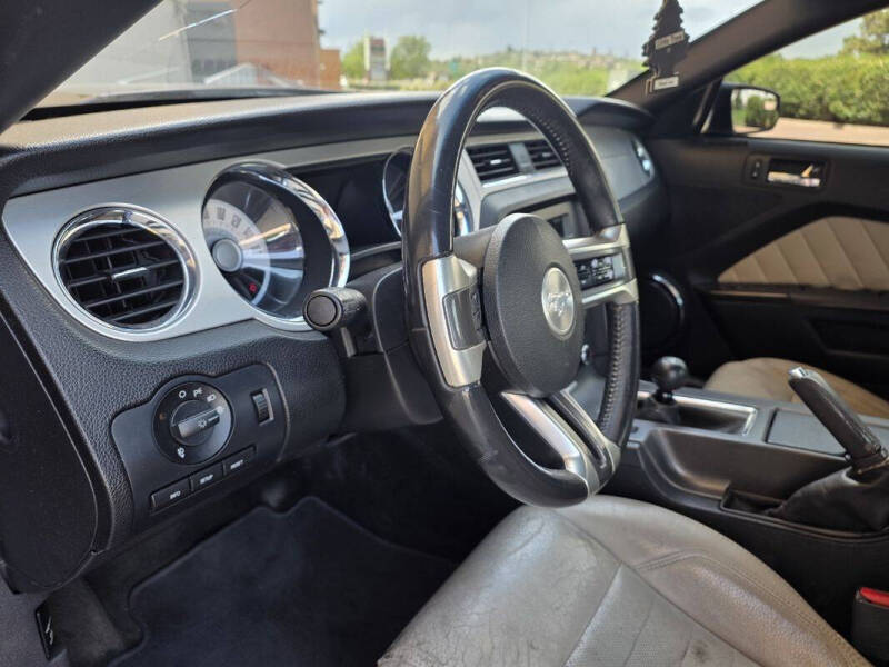 2012 Ford Mustang GT Premium