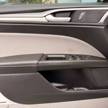 2016 Ford Fusion S