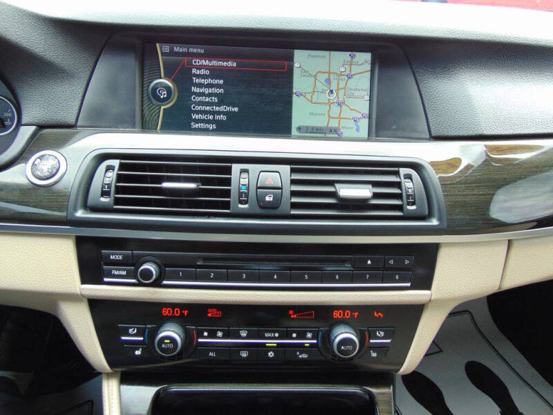 2011 BMW 5 Series 528i