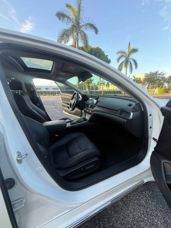 2020 Honda Accord Touring