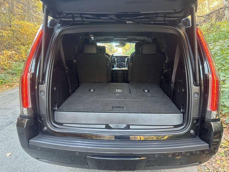 2016 Cadillac Escalade Platinum