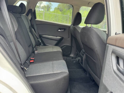 2021 Nissan Rogue S