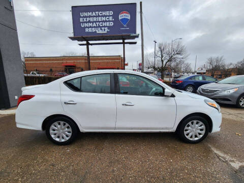2018 Nissan Versa SV