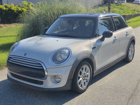 2015 MINI Hardtop 4 Door Cooper