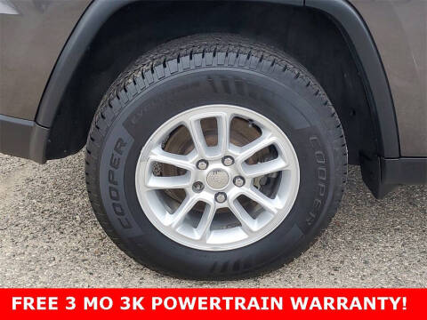 2019 Jeep Grand Cherokee Laredo E