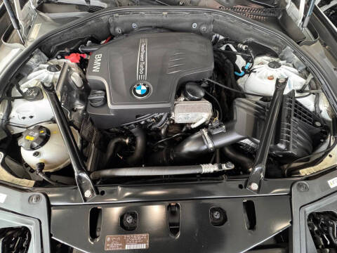 2015 BMW 5 Series 528i xDrive