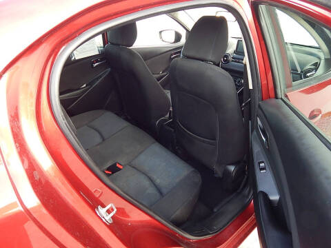 2017 Toyota Yaris iA
