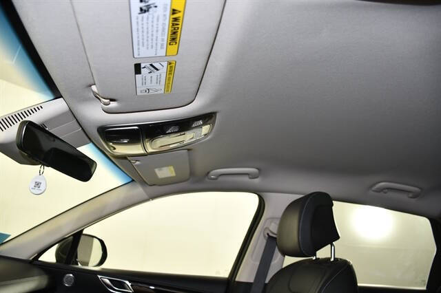 2025 Genesis GV80 2.5T Standard