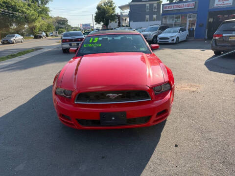 2013 Ford Mustang V6 Premium